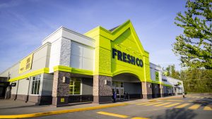 freshco-officially-opened-its-doors-today-in-western-canada-with-the-celebration-of-its-first-store-opening-in-mission-b-c