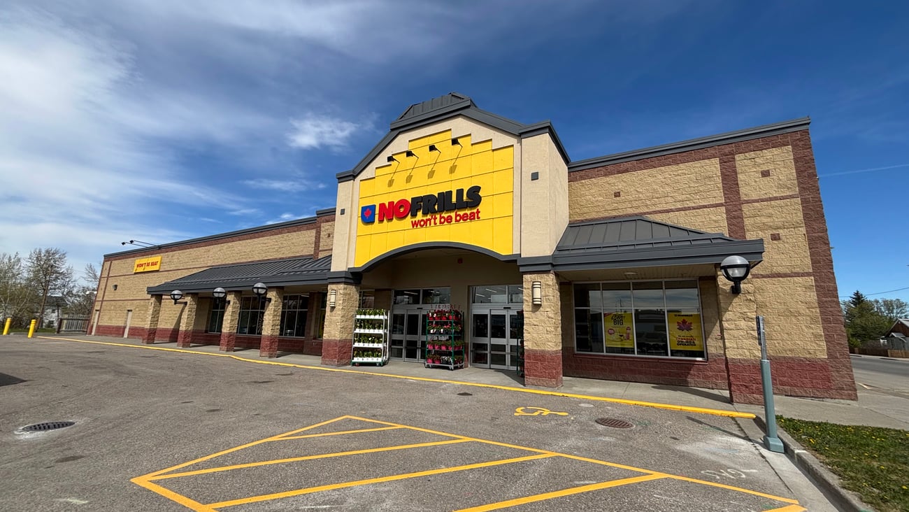 no frills pincher creek
