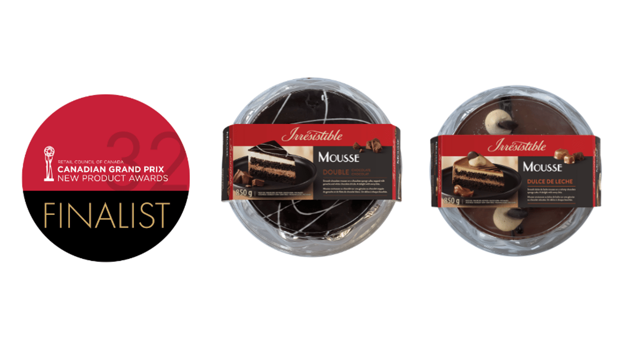 Two packs of Irrésistible Mousse Cakes next to the Grand Prix finalists logo