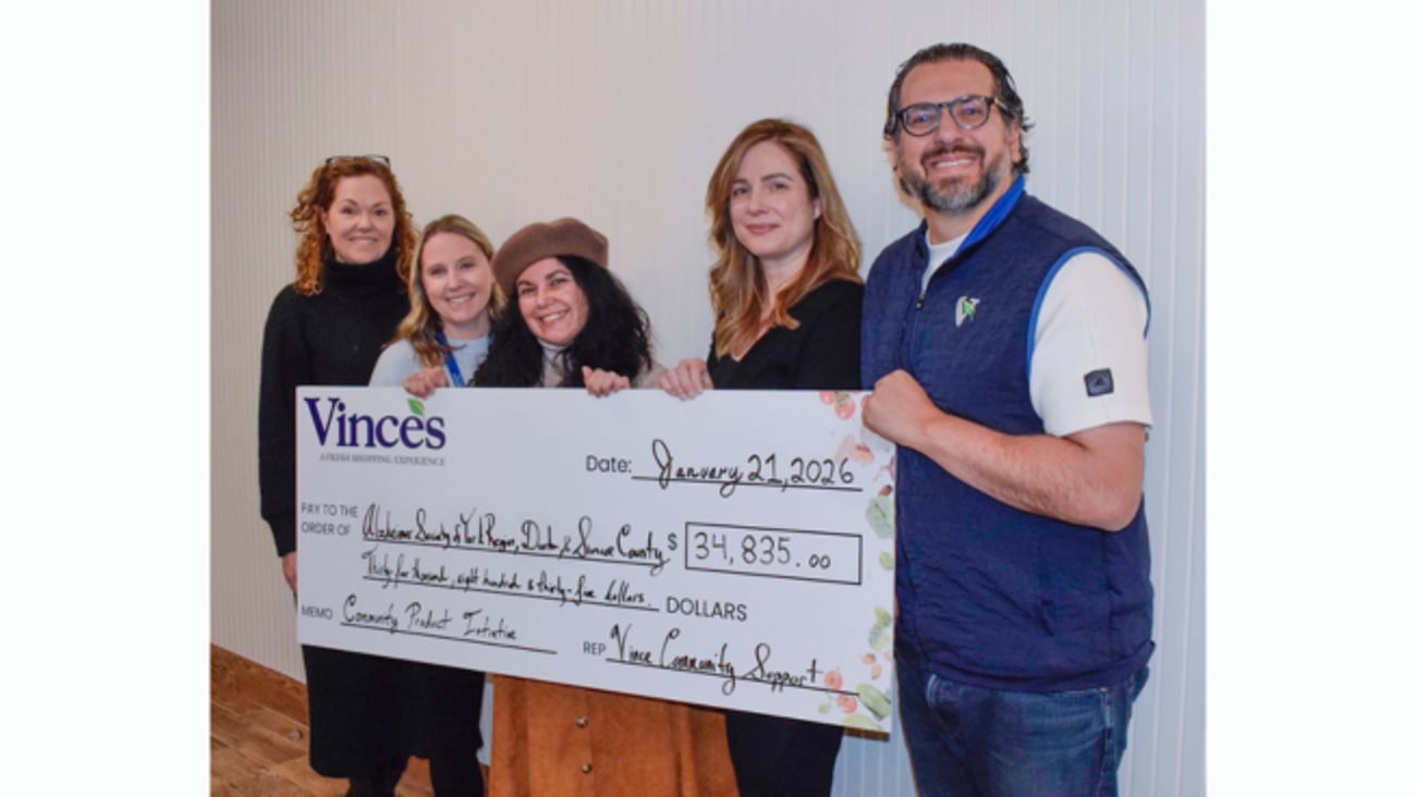 Vince's Market Alzheimer Societies cheque presentation 
