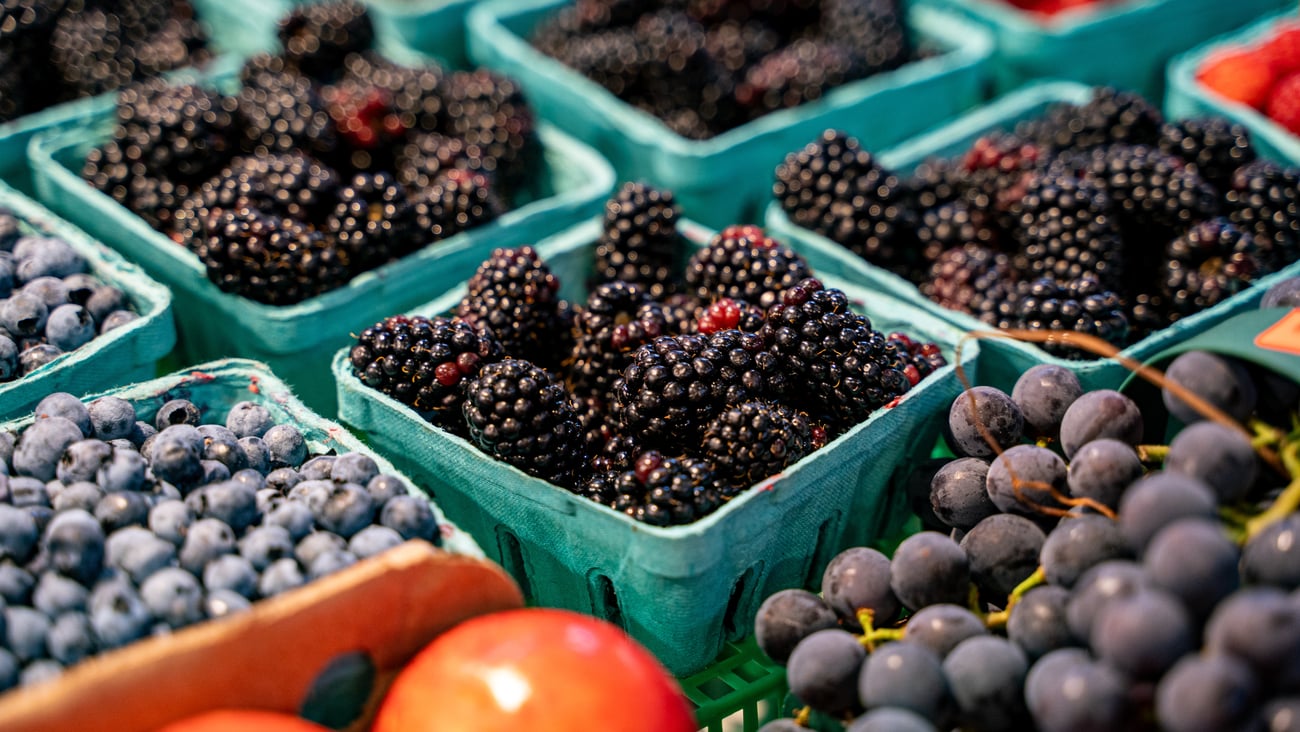 fresh fruit grocery store