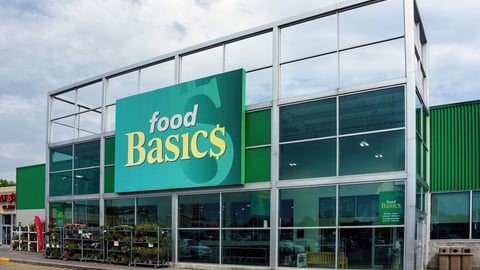 Exterior shot of Food Basics in Ottawa, May 2024