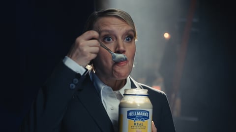 Kate McKinnon x hellmann's