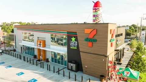 7-eleven evolution store