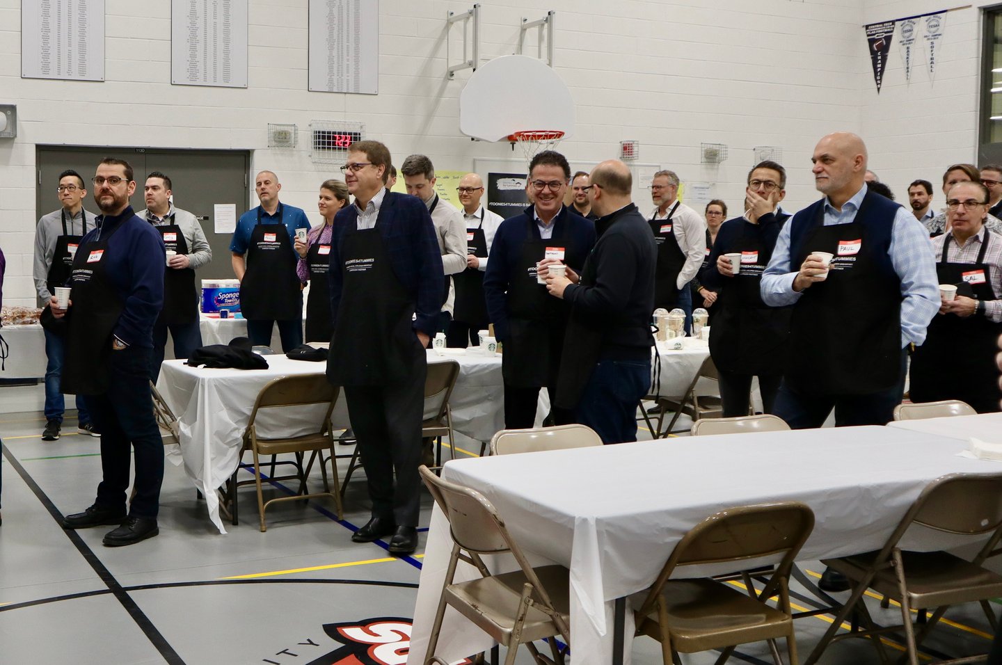 50 grocery leaders showed up to make breakfast for 500 students