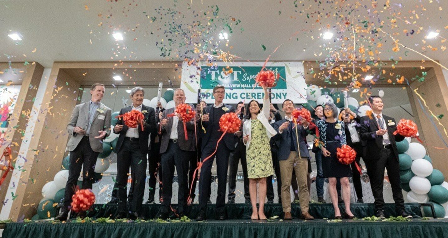 T&T Supermarkets CF Fairview grand opening
