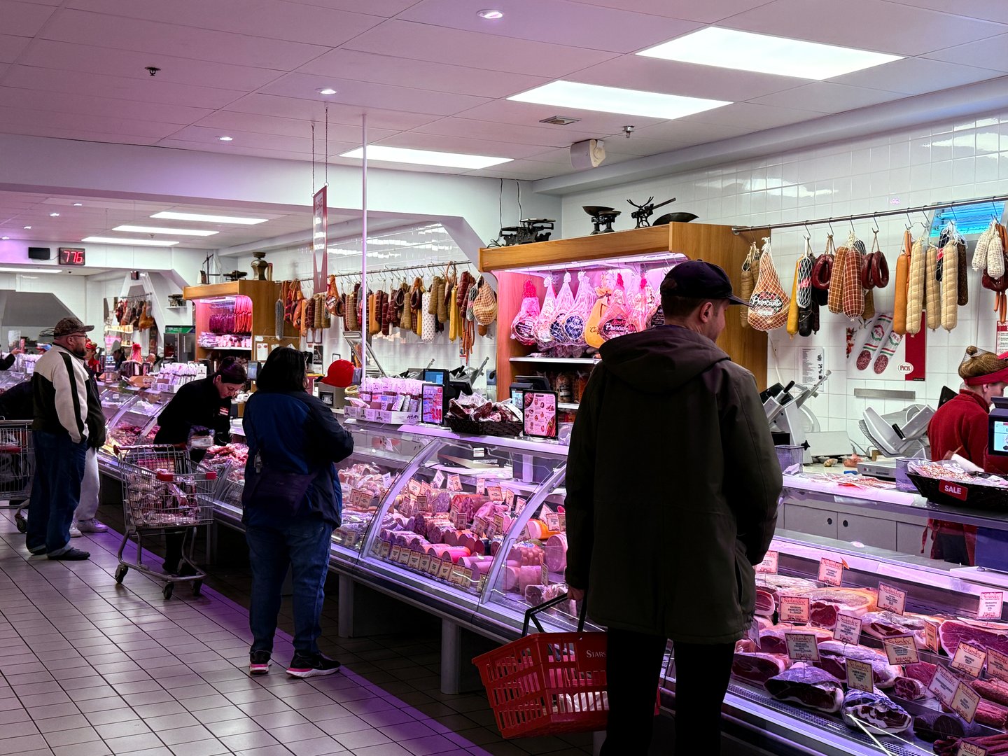 Starsky's deli department