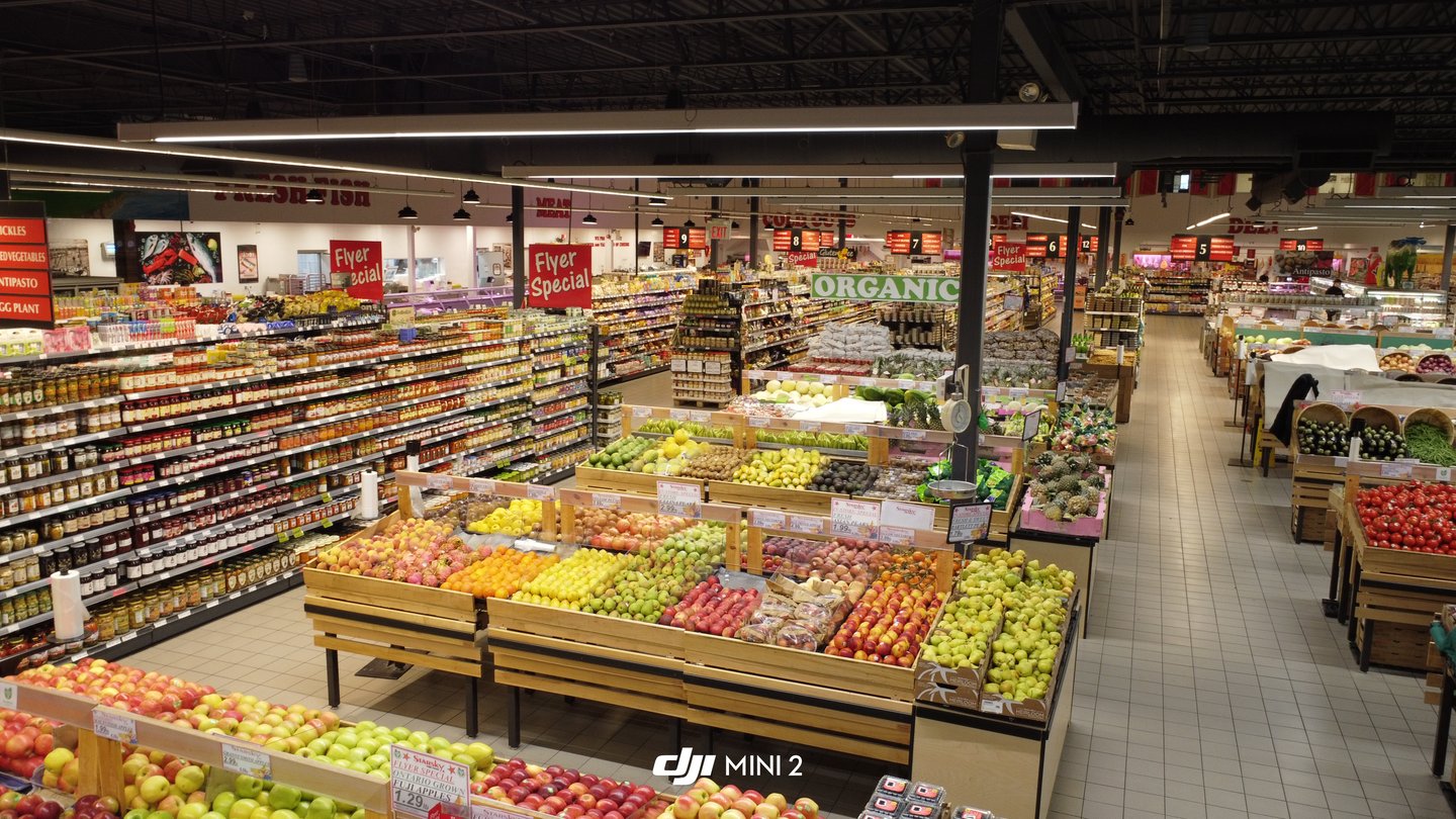 Starsky's produce department