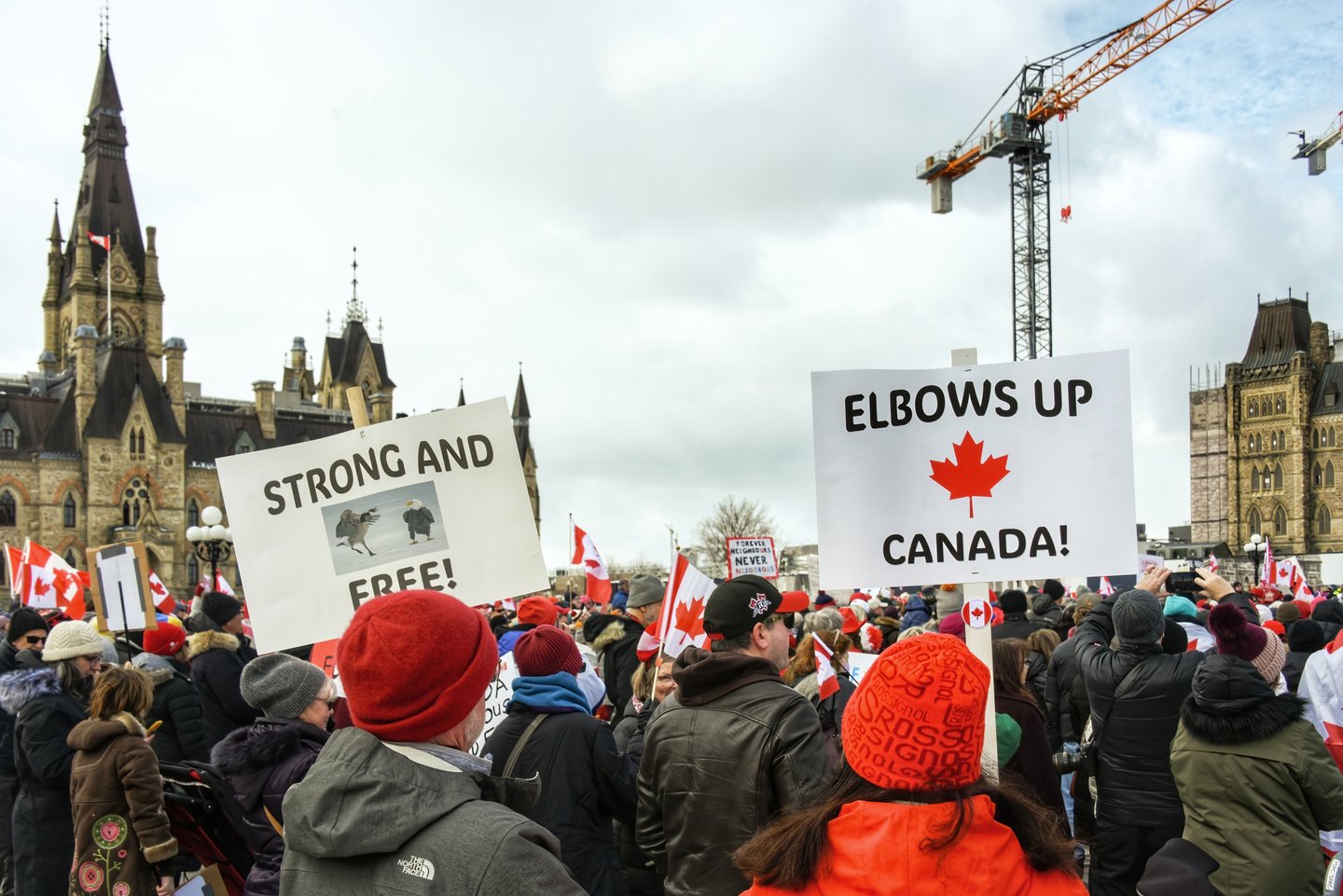 elbows up campaign canada