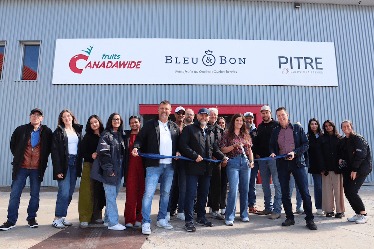 Bleu and bon ribbon cutting 