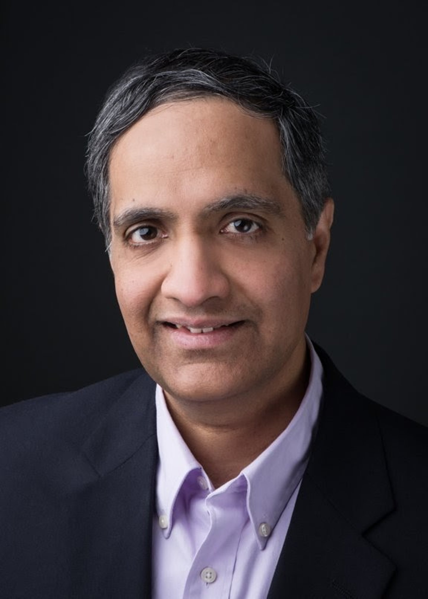 Ramesh Venkat headshot