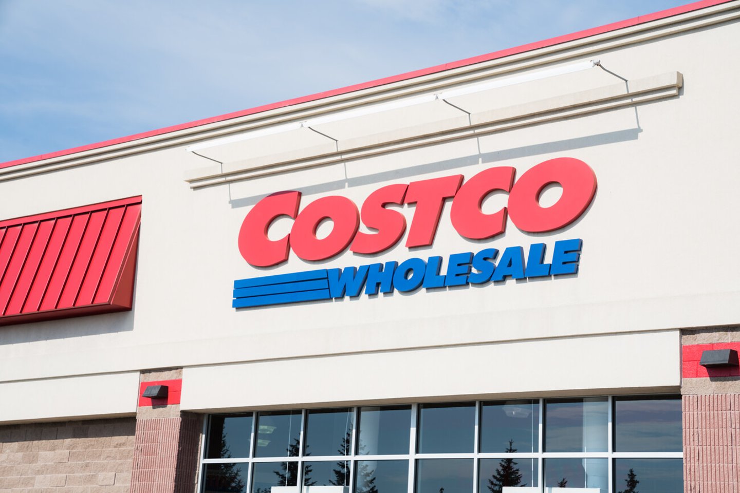 Auburn Hills, Michigan / USA -  10 01 2019 :  Auburn Hills Costco Warehouse store; Shutterstock ID 1520775317