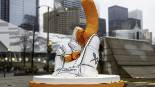 Cheetos celebrates NHL All-Star Weekend with 16-foot statue