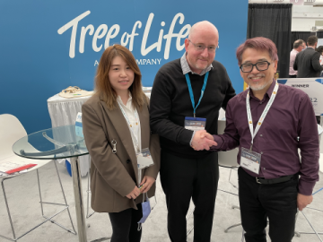 Tree of Life (Fan Tasty Keto Cake)
