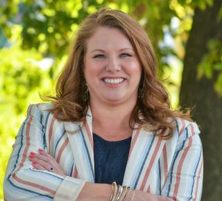 Christine Barnhart