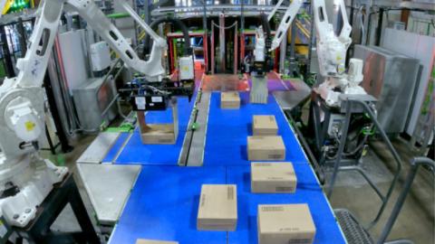 UNFI robotic arms