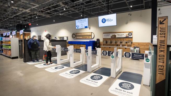 Whole Foods in D.C. debuts Walk Out technology gates