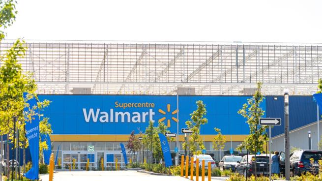 Walmart sells Lufa Farms produce grown on Montreal Supercentre